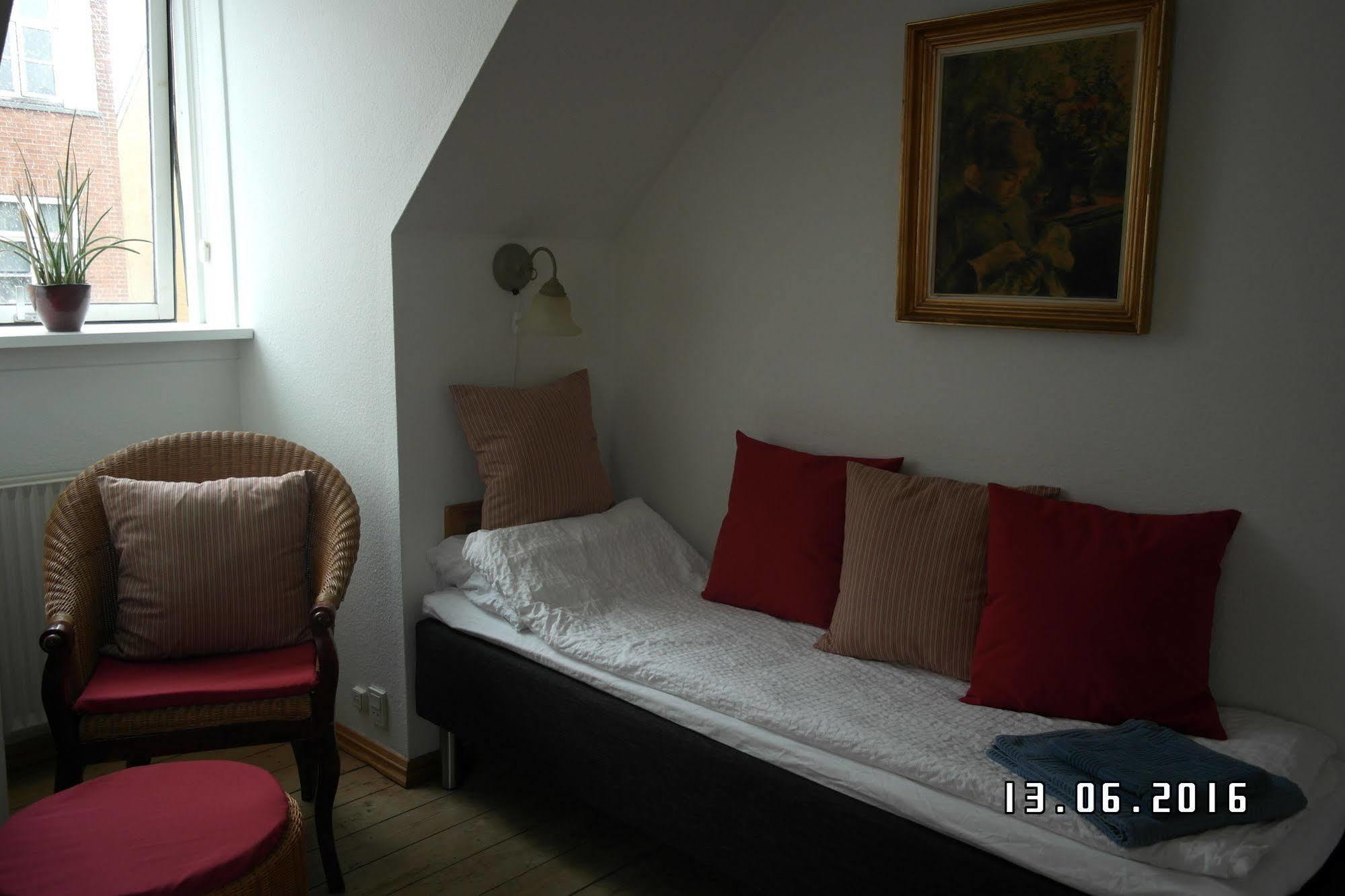 إيسبيرغ Sweethome Guesthouse المظهر الخارجي الصورة