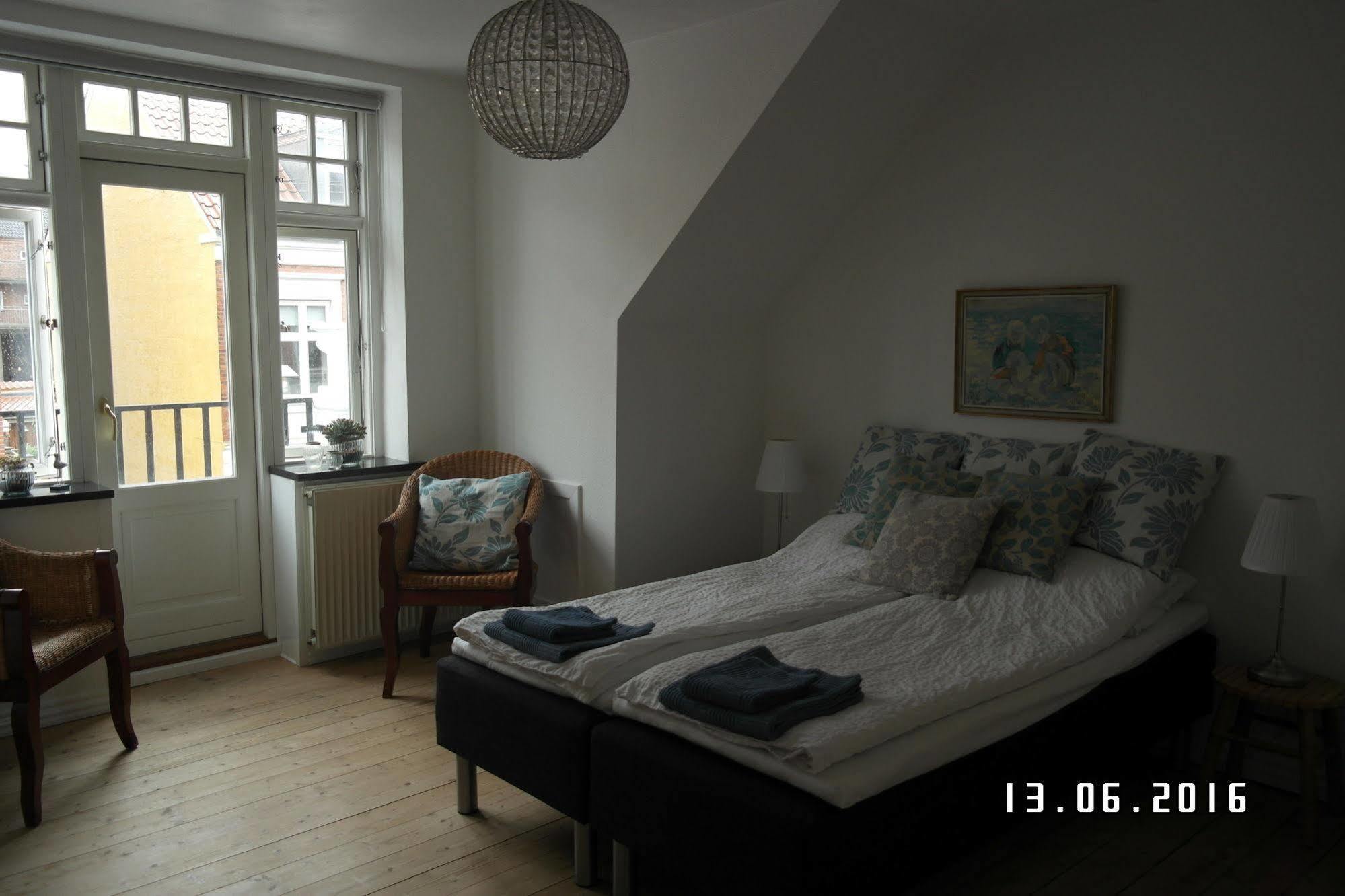 إيسبيرغ Sweethome Guesthouse المظهر الخارجي الصورة